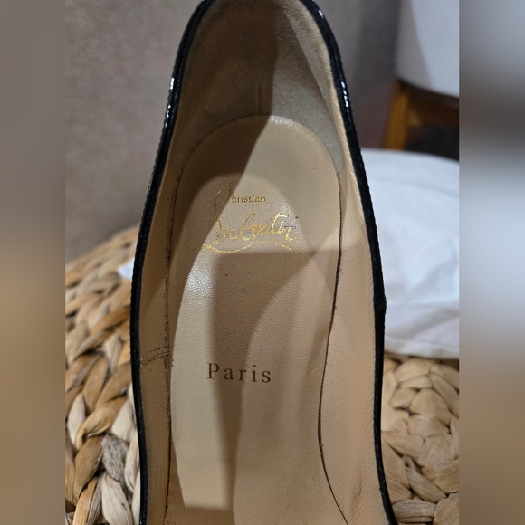 Christian Louboutin So Kate Patent Pointed-Toe Red Sole Pumps - S - Picture 5 of 10